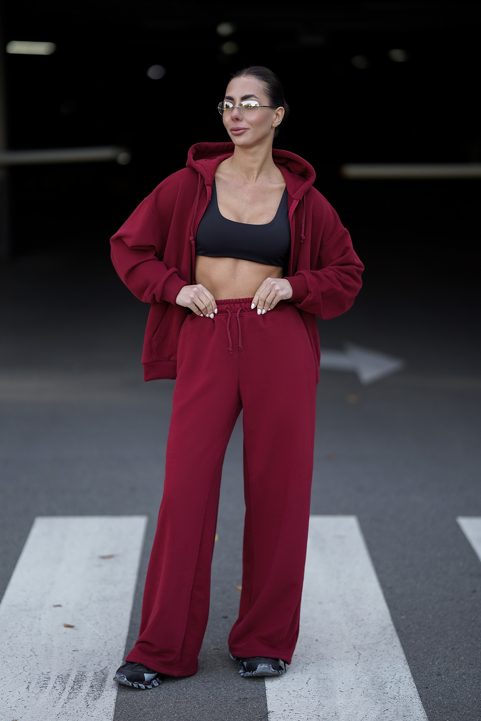 Женский костюм oversize в стиле Street Casual Бордо — изображение 4